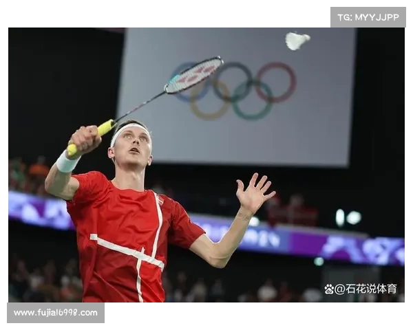 安赛龙2024中国公开赛决赛凭完美反手斜线扣杀夺冠展现顶级羽坛水平